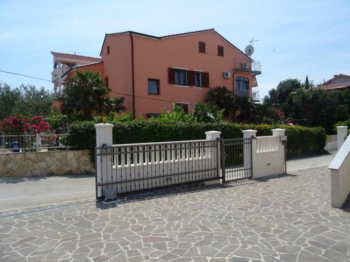 Apartments With A Parking Space Biograd Na Moru, Biograd - 860 Bagian luar foto