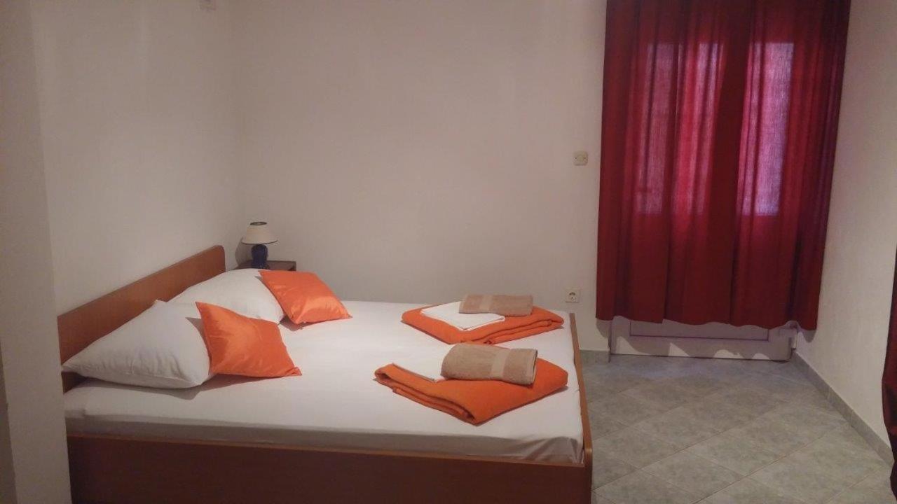 Apartments With A Parking Space Biograd Na Moru, Biograd - 860 Bagian luar foto