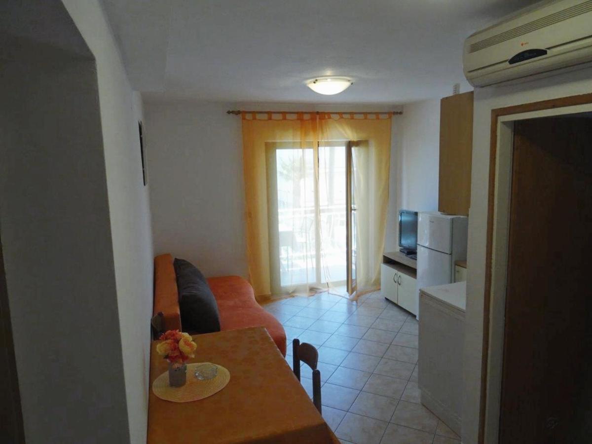 Apartments With A Parking Space Biograd Na Moru, Biograd - 860 Bagian luar foto