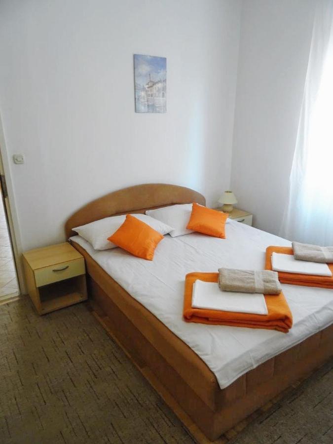 Apartments With A Parking Space Biograd Na Moru, Biograd - 860 Bagian luar foto