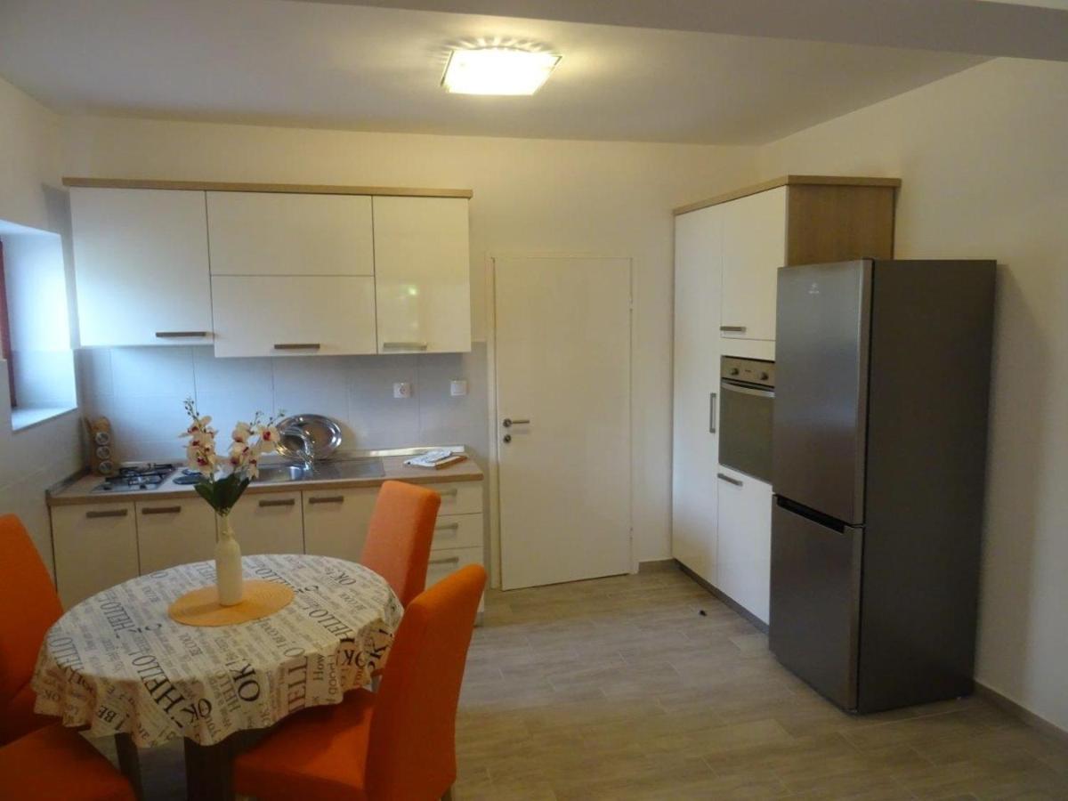 Apartments With A Parking Space Biograd Na Moru, Biograd - 860 Bagian luar foto