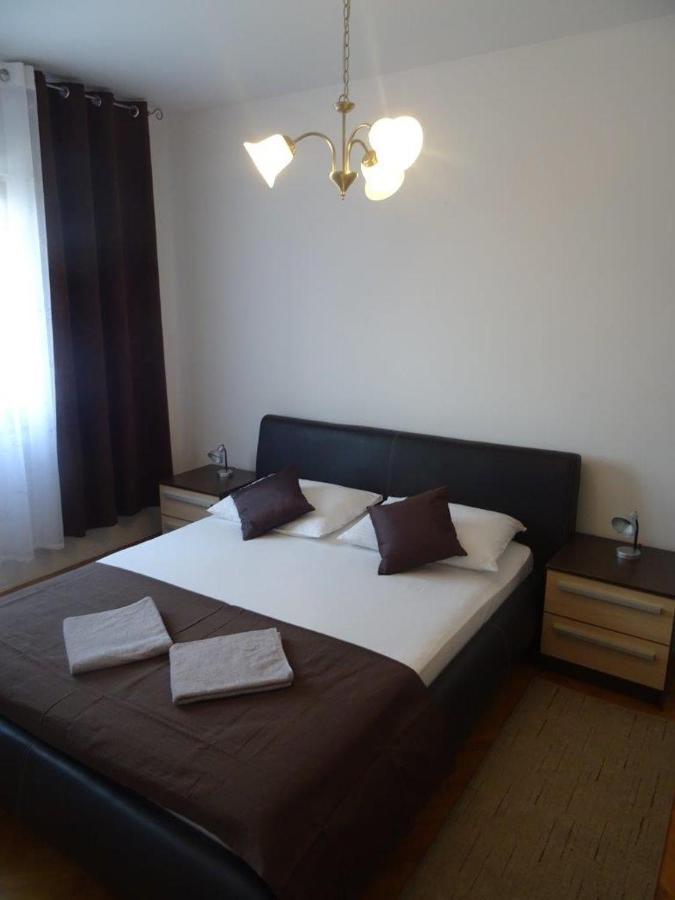 Apartments With A Parking Space Biograd Na Moru, Biograd - 860 Bagian luar foto