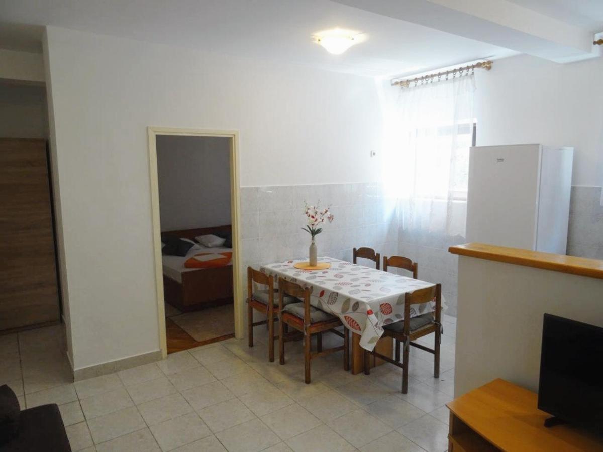 Apartments With A Parking Space Biograd Na Moru, Biograd - 860 Bagian luar foto